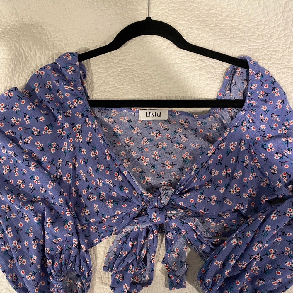 Cropped Front Tie Top Floral/Purple